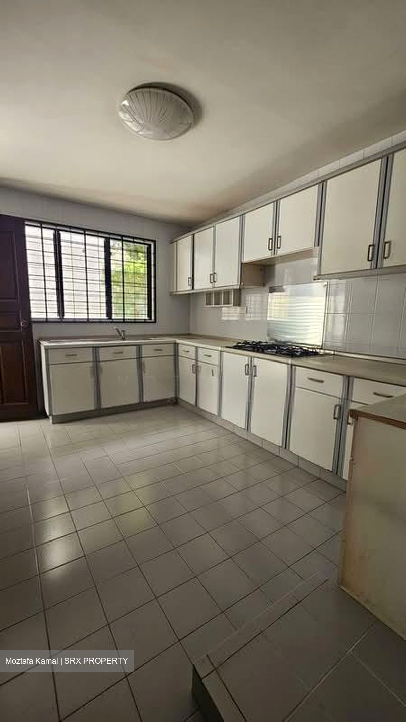 Ealing Park (D5), Terrace #556785121